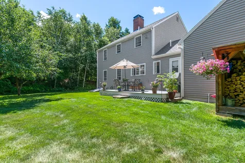 158 Carriage Road New Boston NH 03070