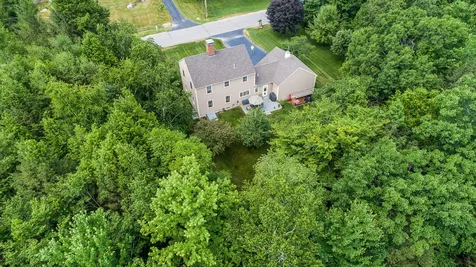 158 Carriage Road New Boston NH 03070