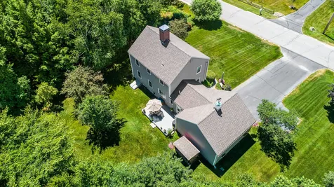 158 Carriage Road New Boston NH 03070