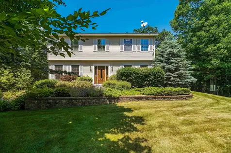 34 Call Road Webster NH 03303