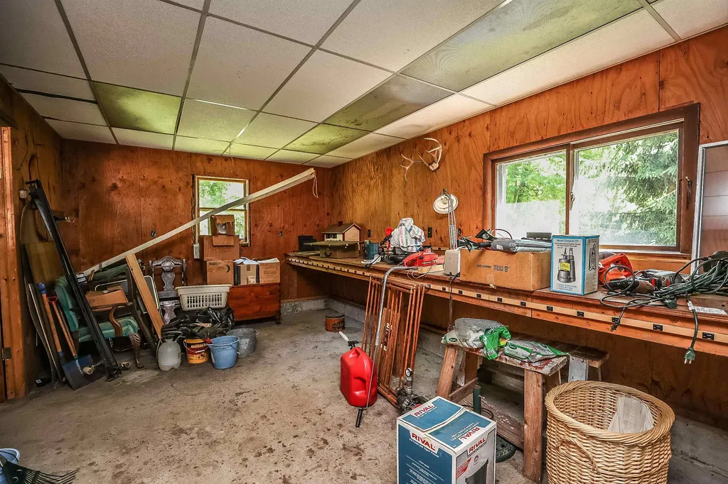 31 Prescott Heights Road Hooksett NH 03106