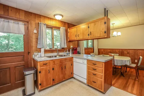 31 Prescott Heights Road Hooksett NH 03106