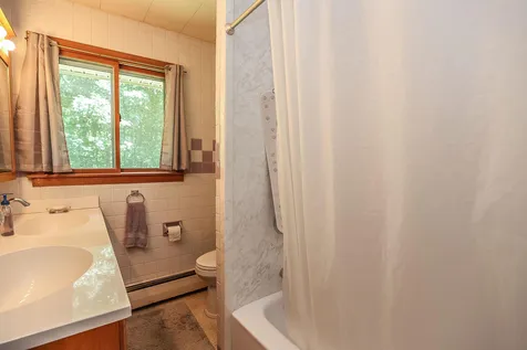 31 Prescott Heights Road Hooksett NH 03106
