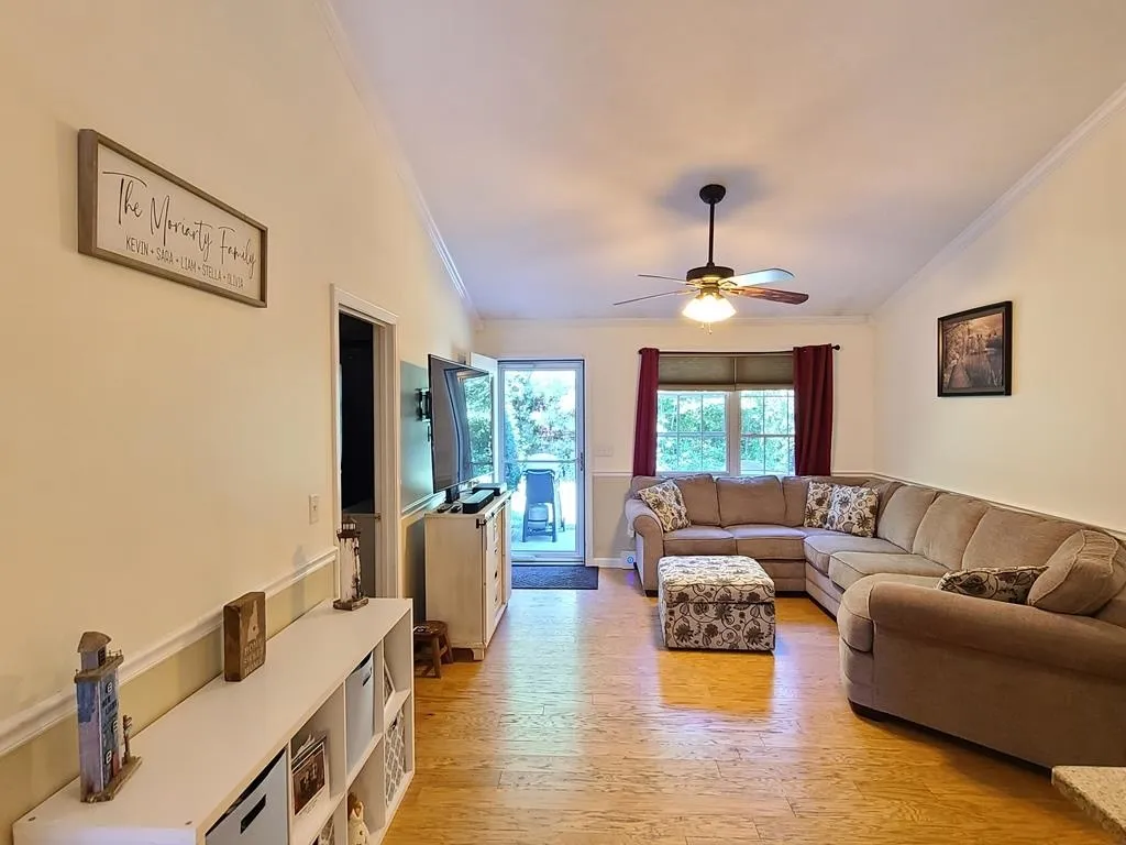 28 Owens Drive Swanzey NH 03446