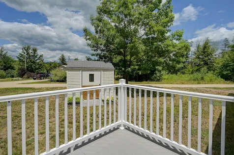 32 Acorn Lane Tamworth NH 03886