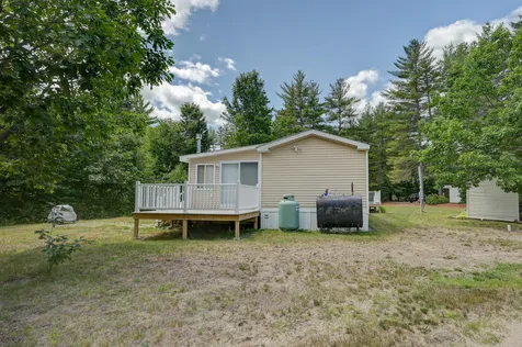 32 Acorn Lane Tamworth NH 03886