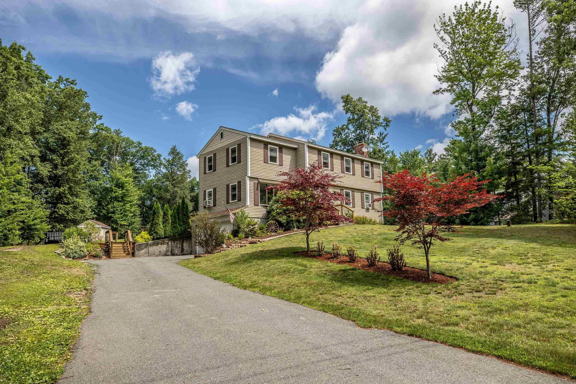 29 Garden Drive Litchfield NH 03052