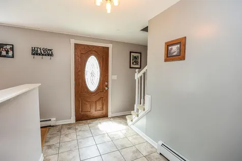 29 Garden Drive Litchfield NH 03052
