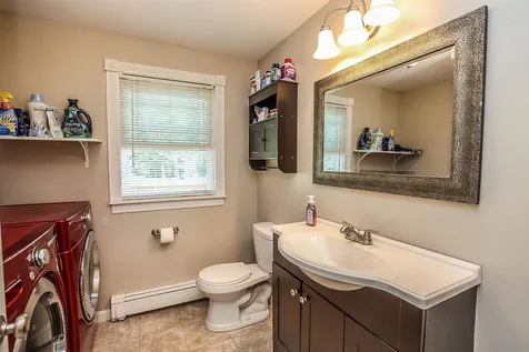 29 Garden Drive Litchfield NH 03052