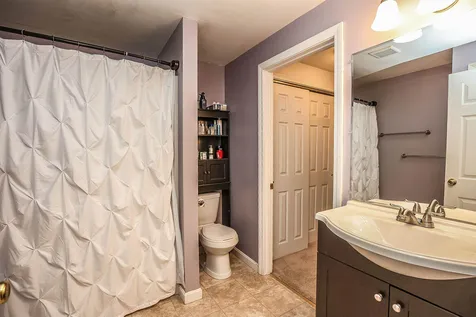 29 Garden Drive Litchfield NH 03052