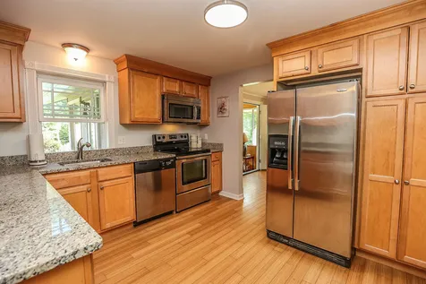 29 Garden Drive Litchfield NH 03052