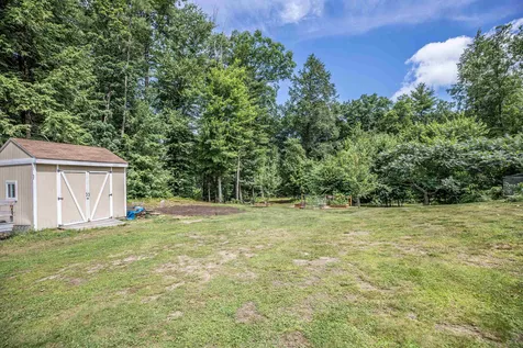 29 Garden Drive Litchfield NH 03052