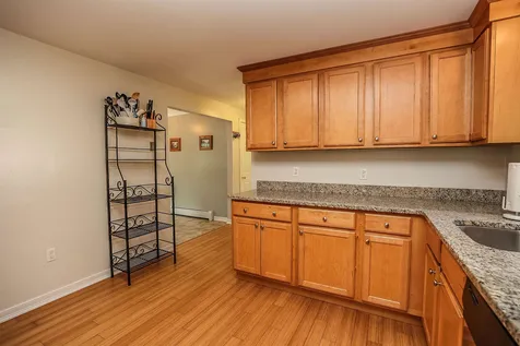 29 Garden Drive Litchfield NH 03052