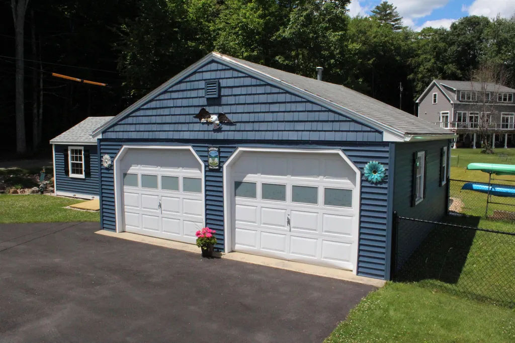 27 Sleepy Hollow Lane Epsom NH 03234