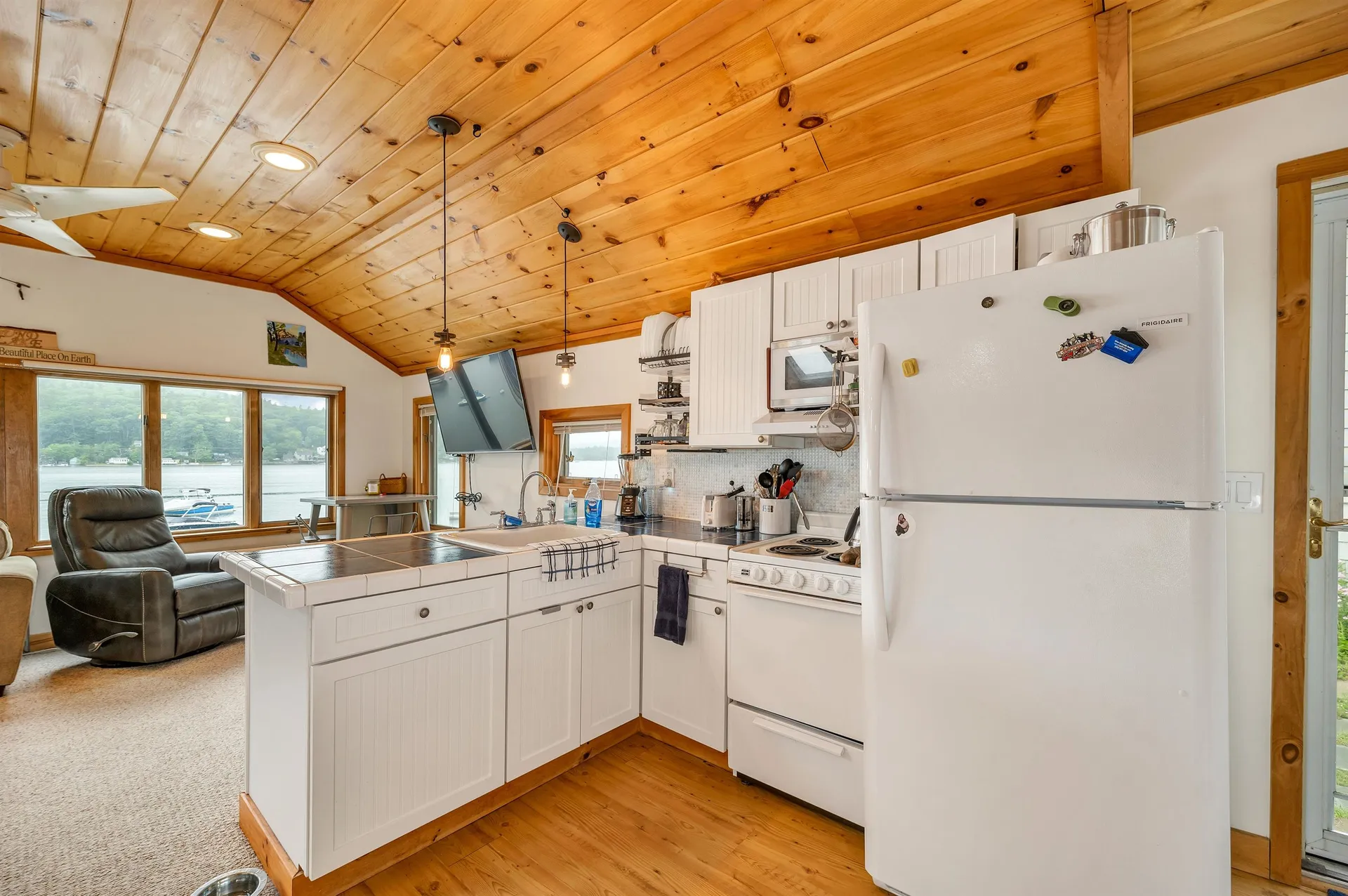 55 Lakeside Road Bristol NH 03222