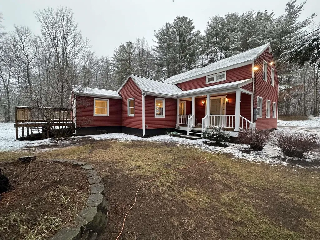 1 Collins Brook Road Windham NH 03087