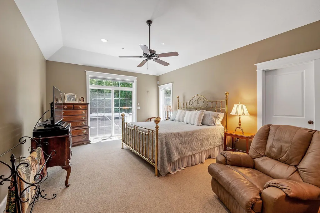 44 Farm View Lane Gilford NH 03249