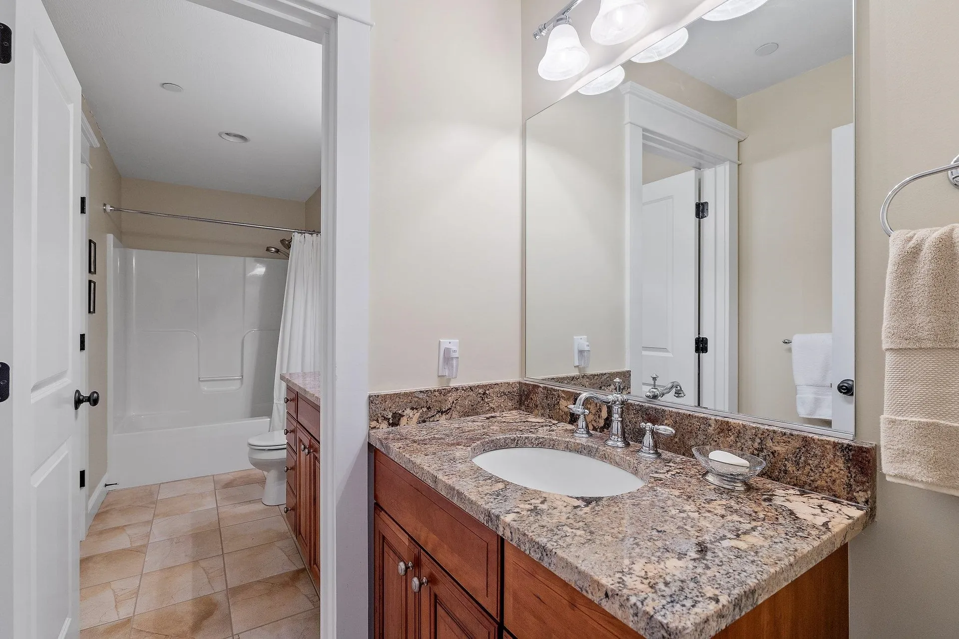 44 Farm View Lane Gilford NH 03249