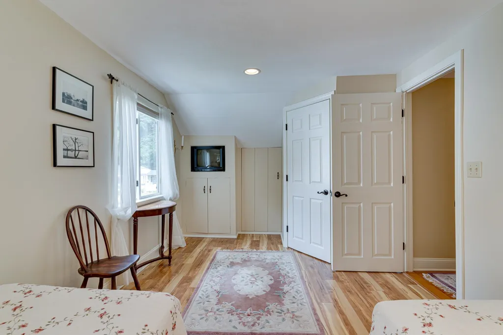 9 Wedgewood Road Dover NH 03820
