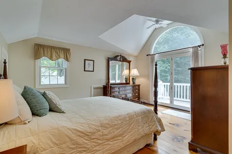 9 Wedgewood Road Dover NH 03820