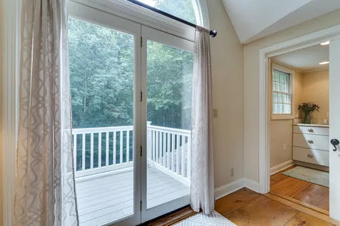 9 Wedgewood Road Dover NH 03820