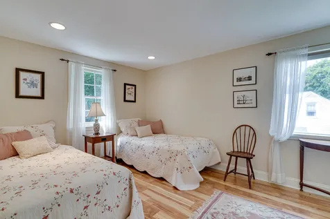 9 Wedgewood Road Dover NH 03820