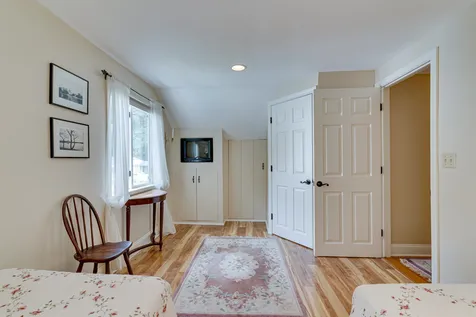 9 Wedgewood Road Dover NH 03820