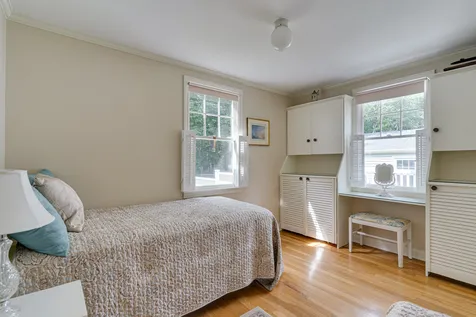 9 Wedgewood Road Dover NH 03820