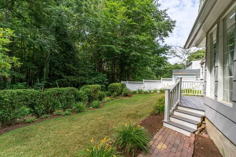 9 Wedgewood Road Dover NH 03820