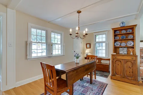 9 Wedgewood Road Dover NH 03820