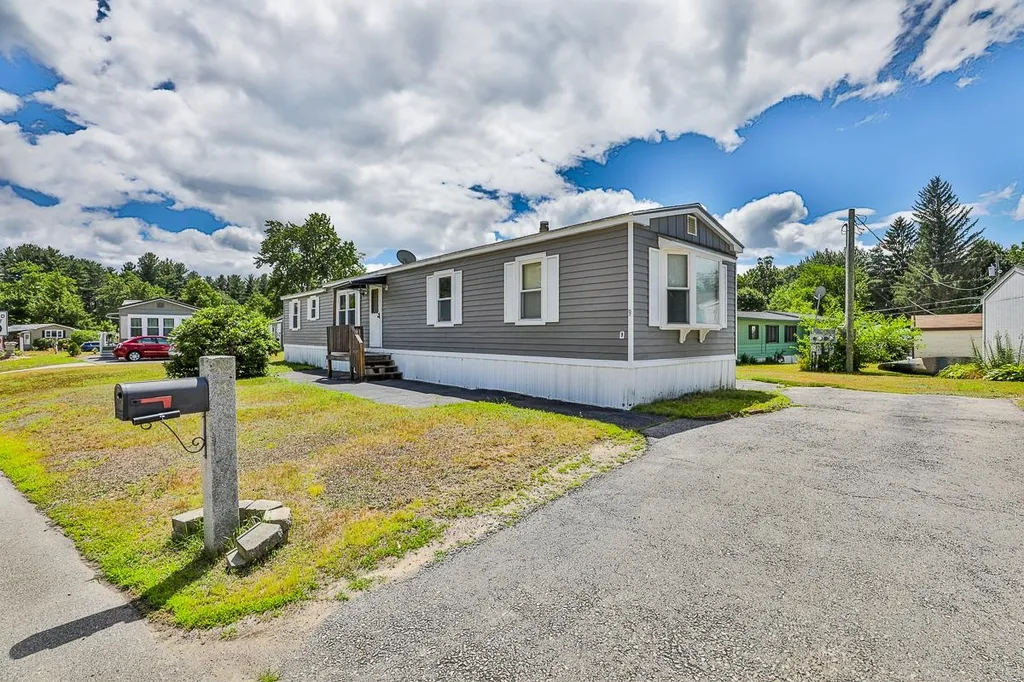 9 Nottingwood Lane Merrimack NH 03054