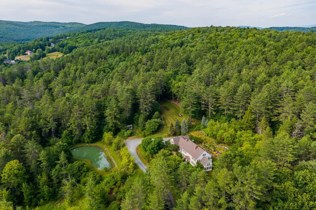 196 Douglas Road Norwich VT 05055