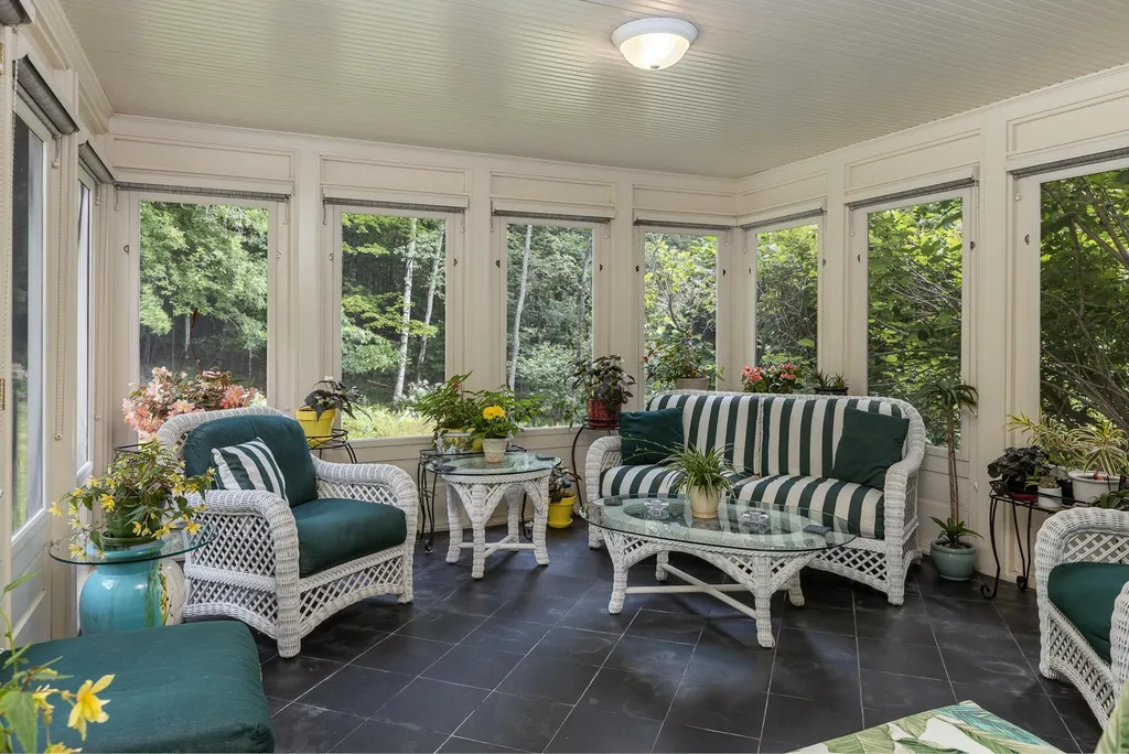 196 Douglas Road Norwich VT 05055
