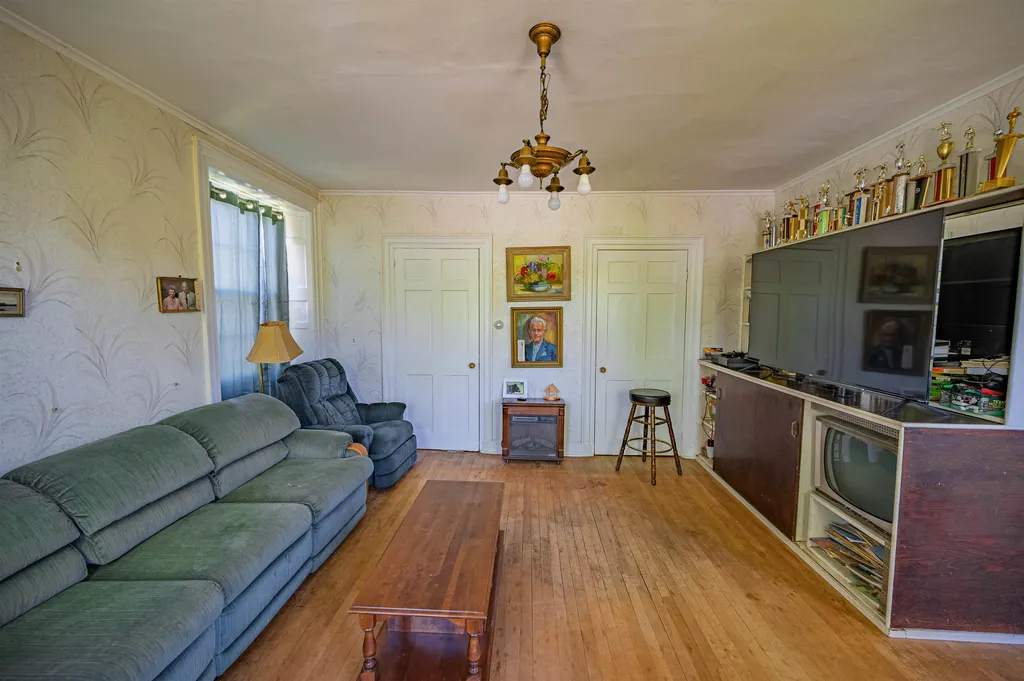 1 Seager Lane Barre Town VT 05641