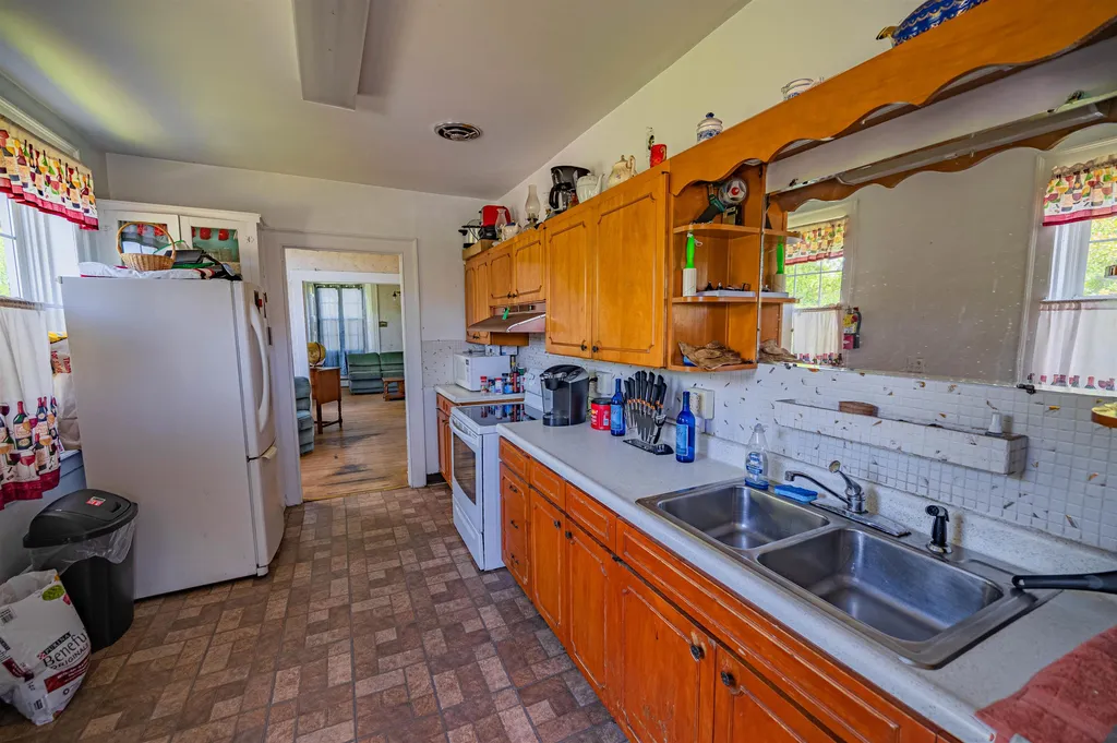 1 Seager Lane Barre Town VT 05641