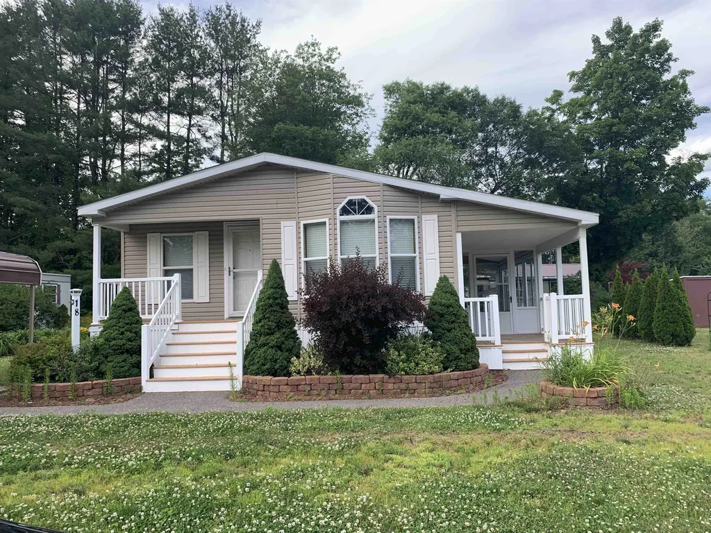 18 Rex Drive Concord NH 03303