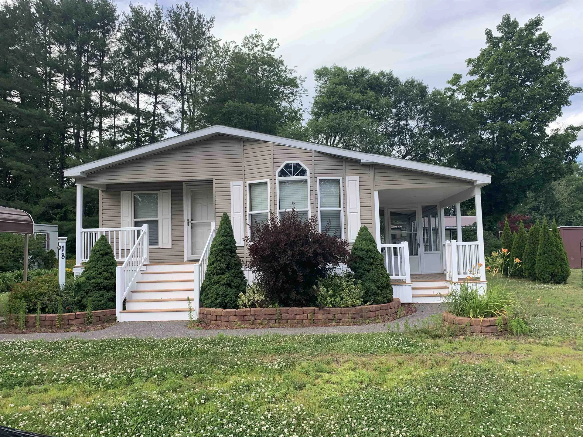 18 Rex Drive Concord NH 03303
