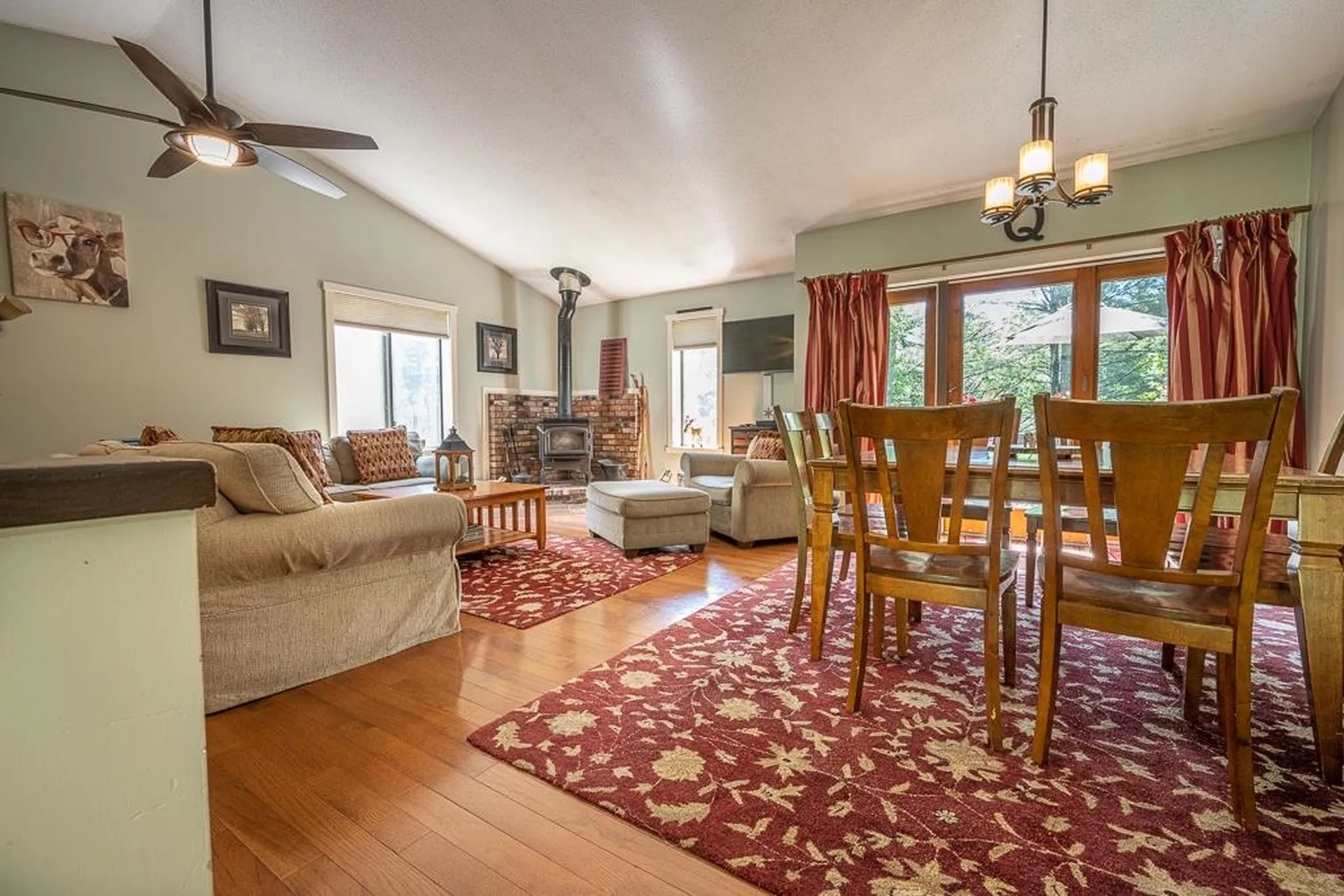 1299 Quechee Main Street Hartford VT 05059