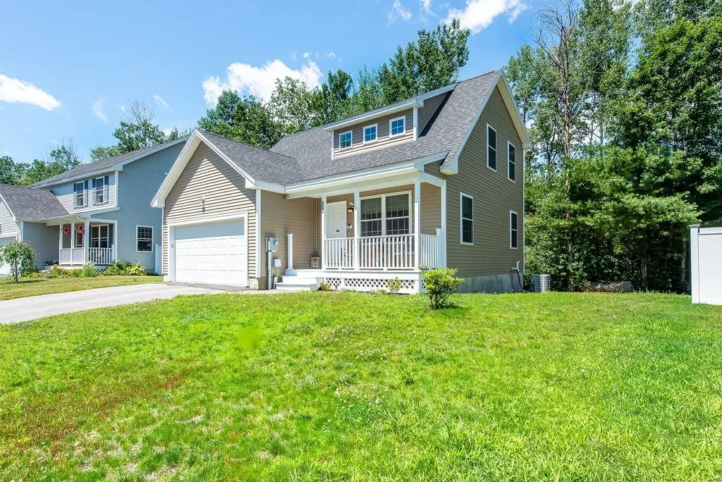 33 Rangeway Drive Rochester NH 03868