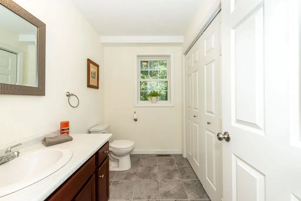 33 Rangeway Drive Rochester NH 03868