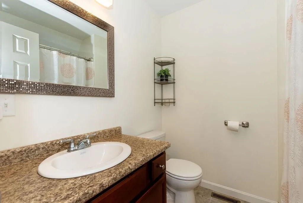 33 Rangeway Drive Rochester NH 03868