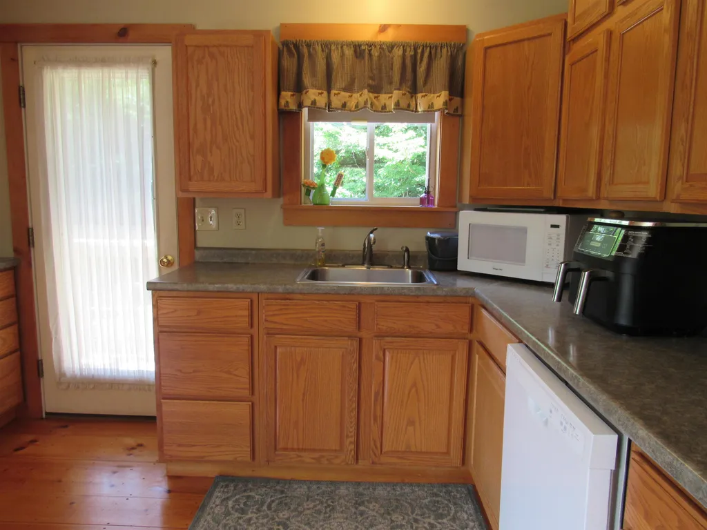 356 Old Newport Road Claremont NH 03743
