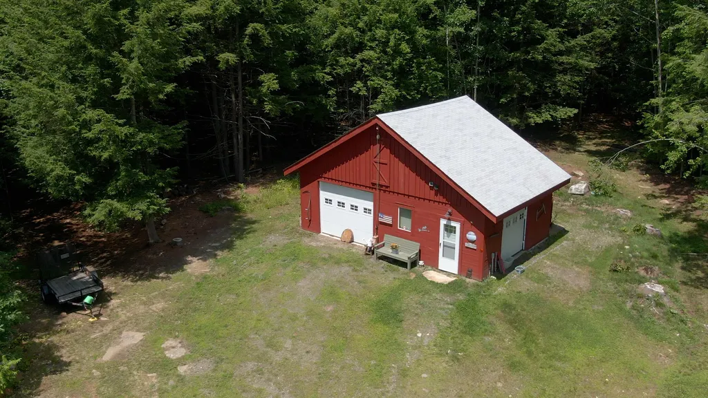 356 Old Newport Road Claremont NH 03743