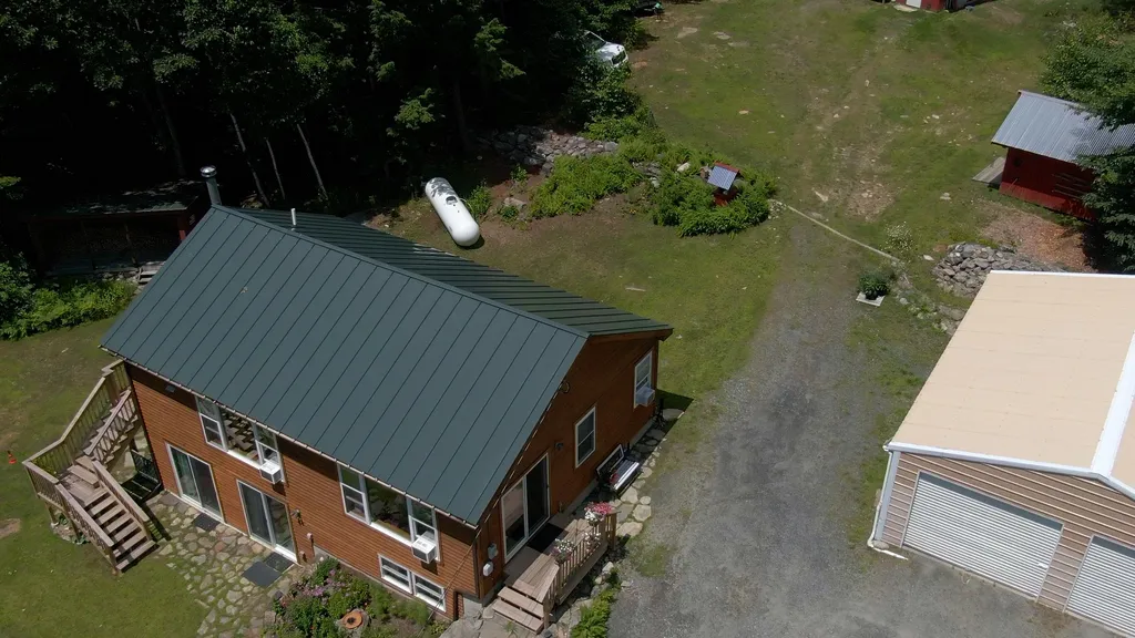 356 Old Newport Road Claremont NH 03743