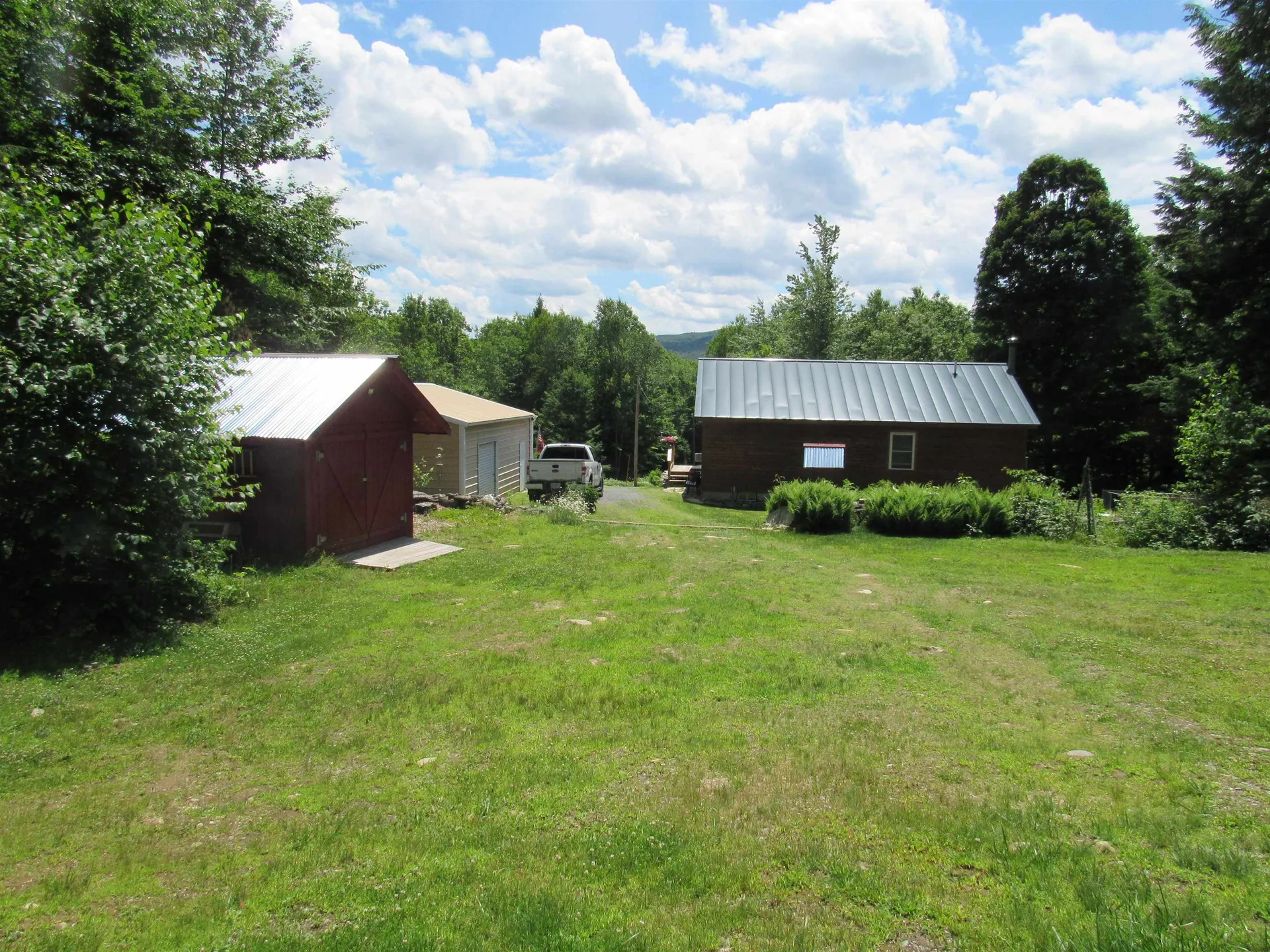 356 Old Newport Road Claremont NH 03743