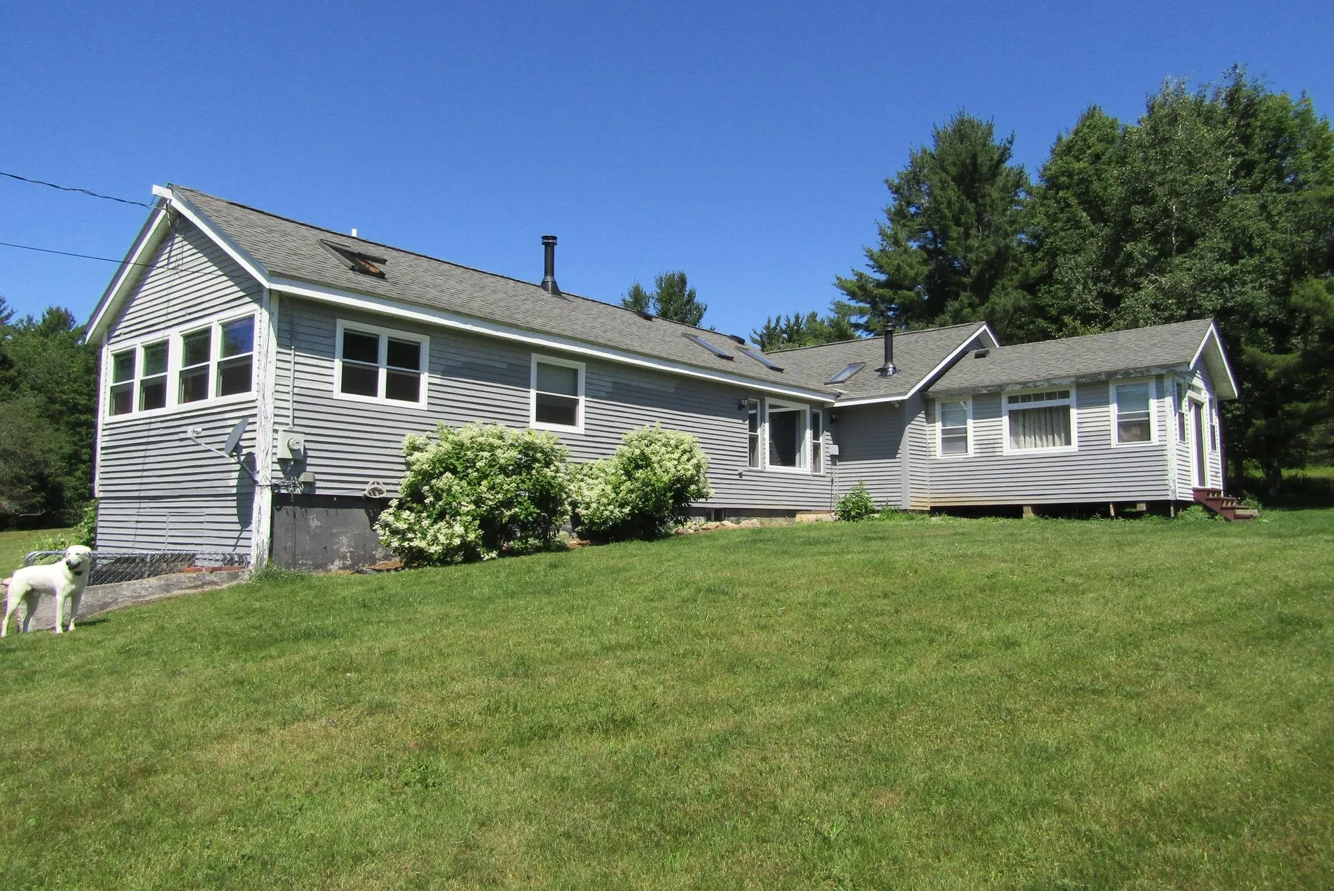103 Coventry Road Benton NH 03785