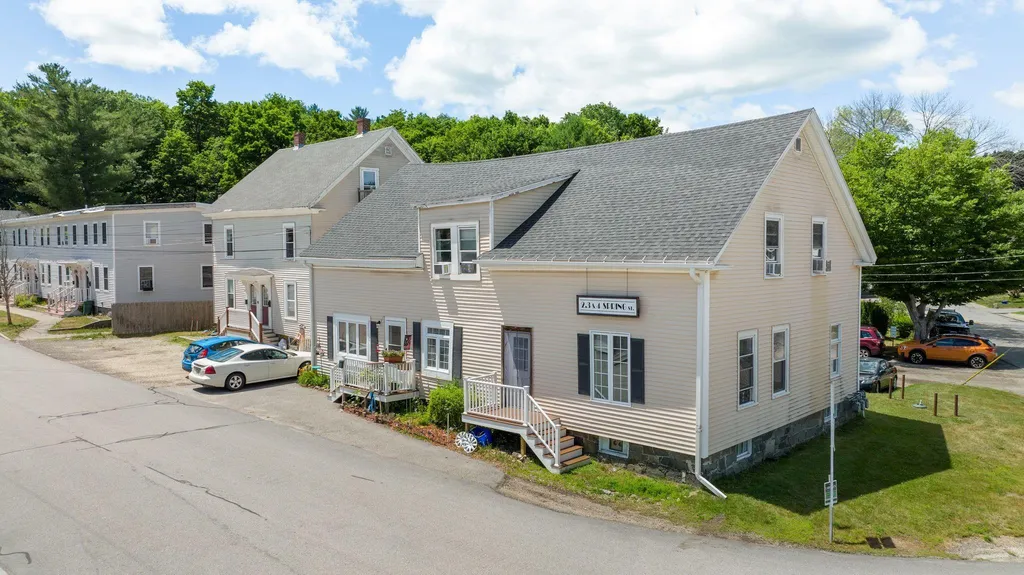 2, 3, 4 Spring Street Newmarket NH 03857