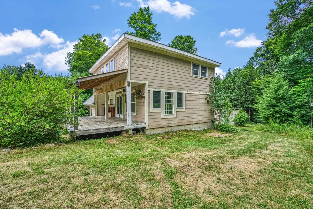 75 N Slack Road Unity NH 03743