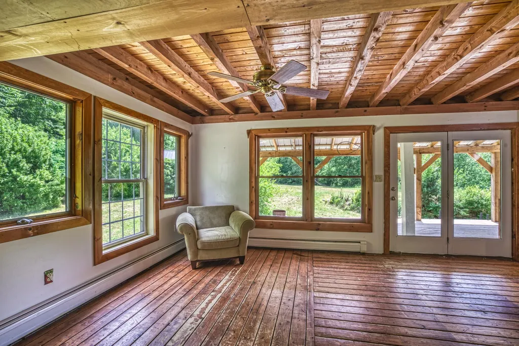 75 N Slack Road Unity NH 03743