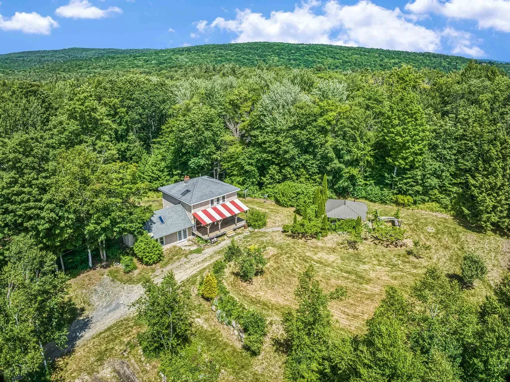 75 N Slack Road Unity NH 03743